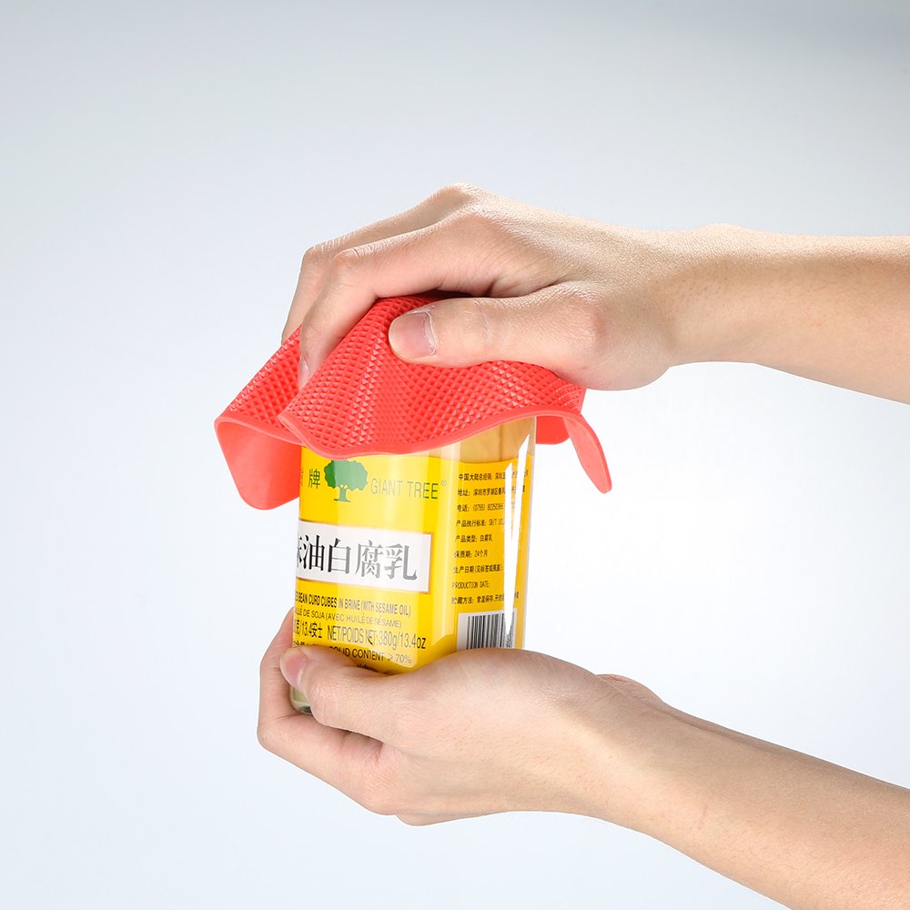 Otstar ergonomic design for easy one-handed kitchen use.