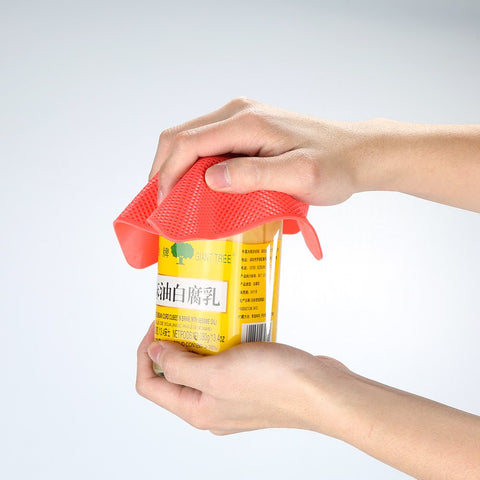 Otstar ergonomic design for easy one-handed kitchen use.