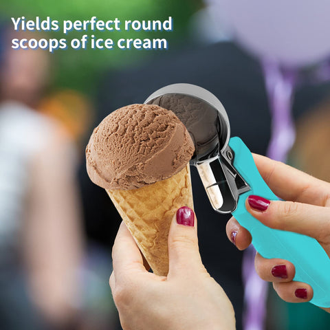 OTVAFAVA large-capacity scoop creates perfect ice cream balls.
