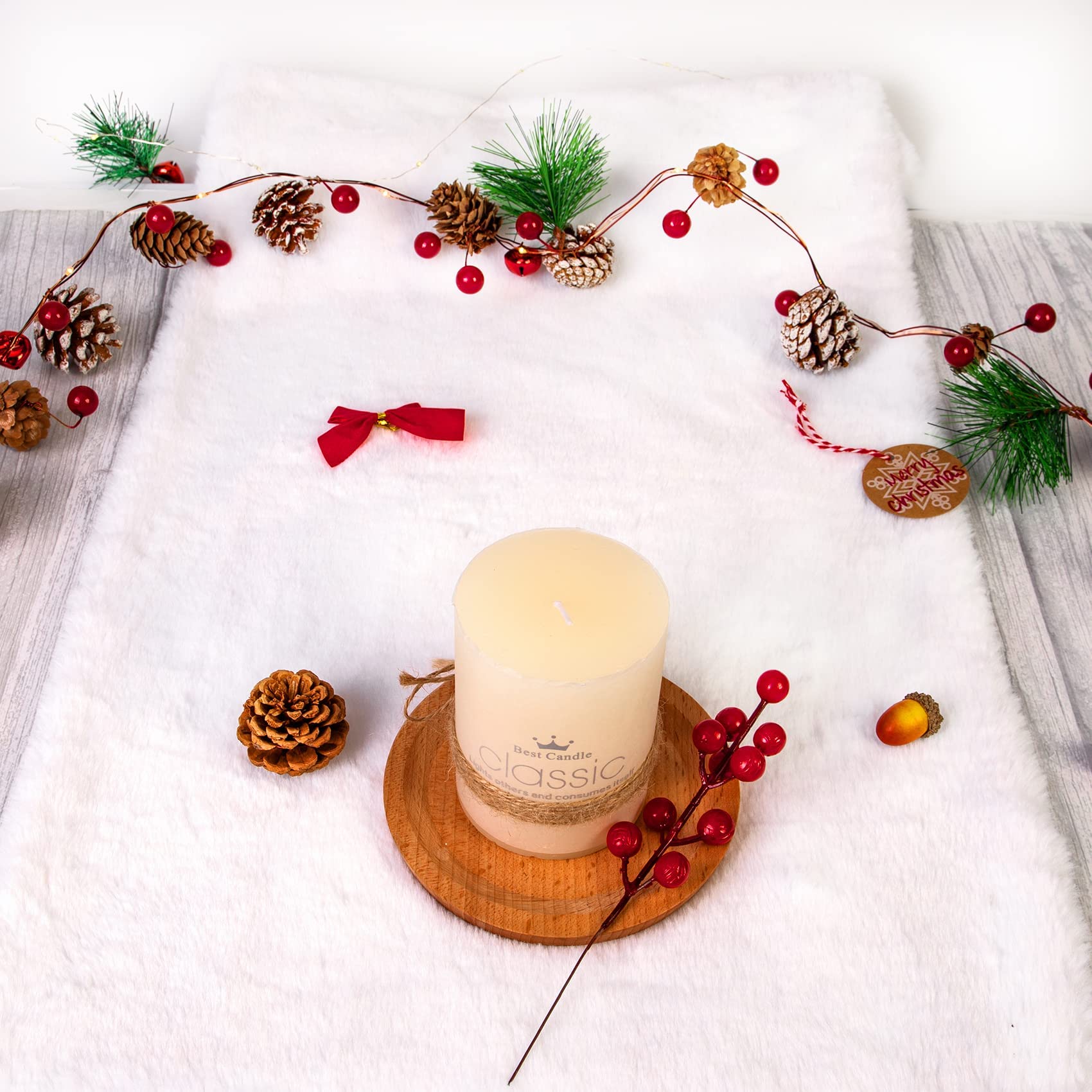 Ouddy Mode winter decor vibe image, ideal for table settings and shelf accents.