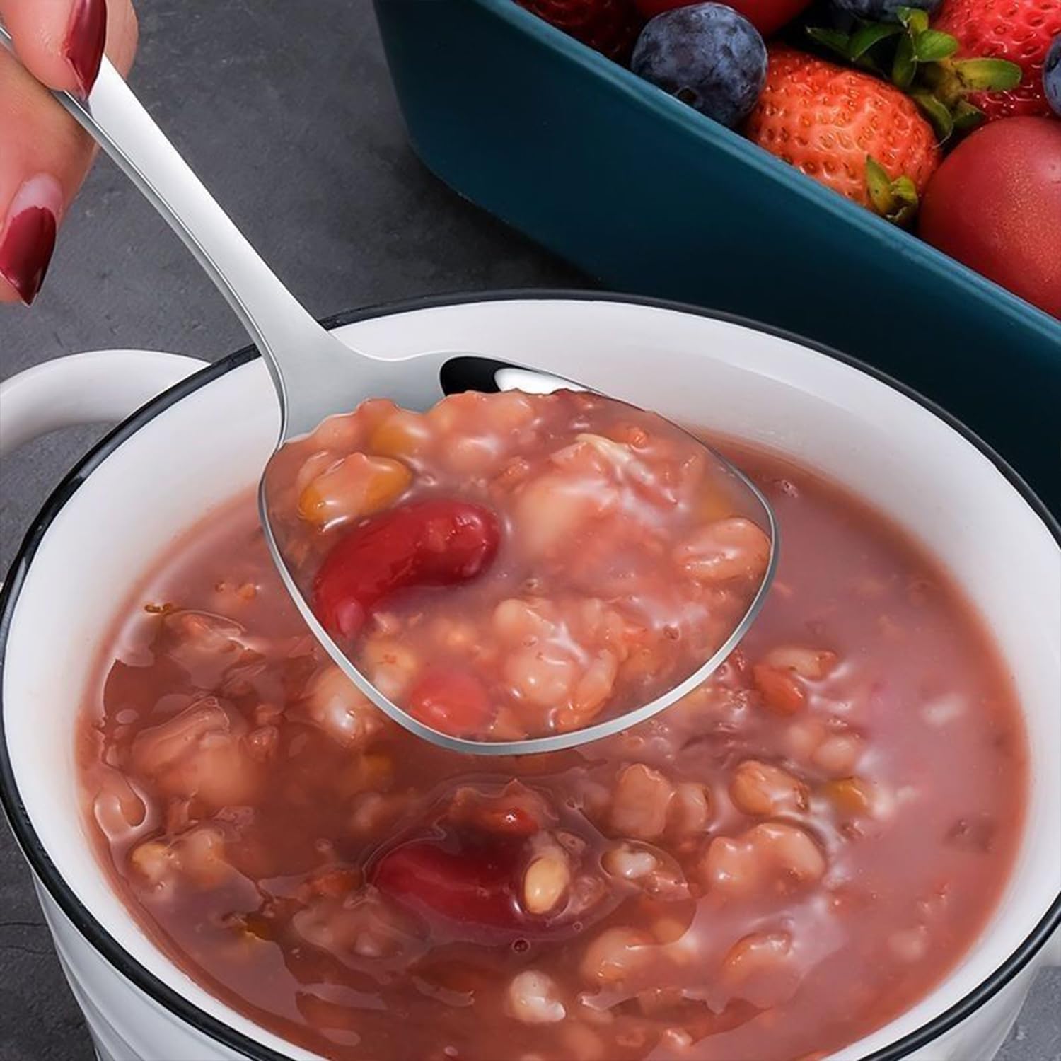 OULIGET 7inch spoon length provides ample reach for serving.