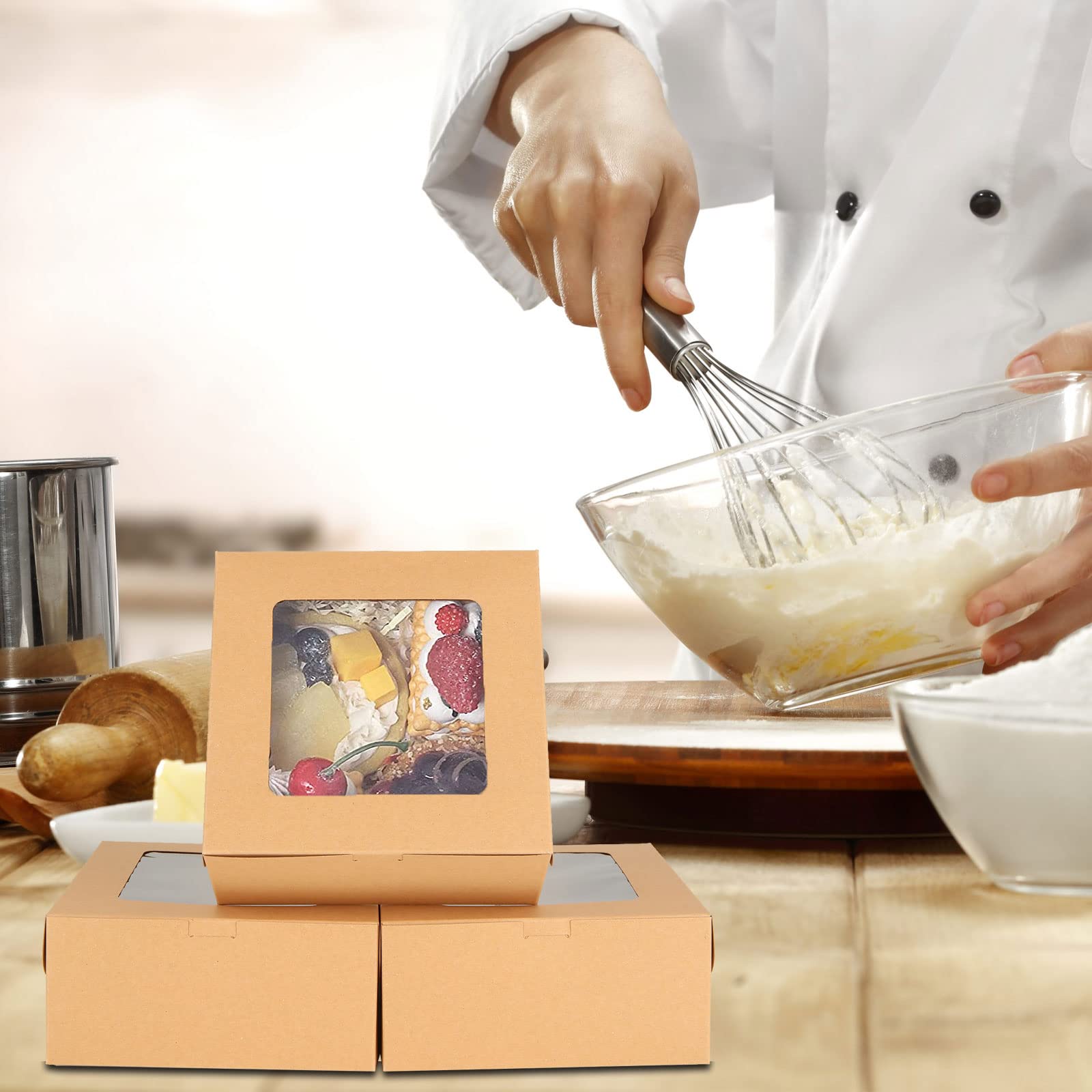 Oungy stackable packaging saves space in kitchen and storage.