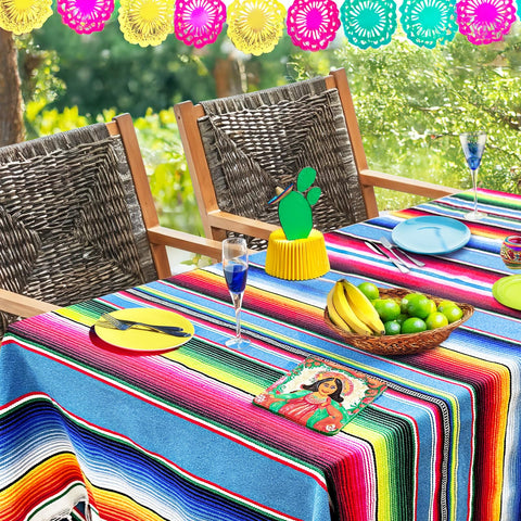 OurWarm Dia de Los Muertos party decor with vibrant table setup