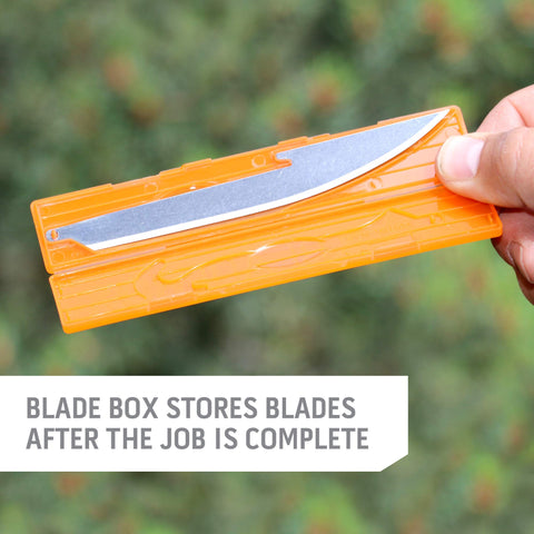 Outdoor Edge packaging and branding shows ready-to-use blade set