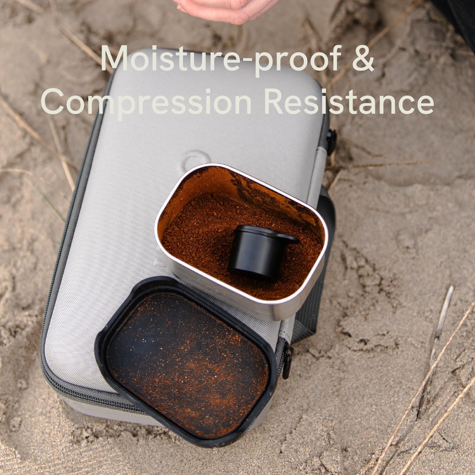 Close-up shows double-head zipper design on OutIn bag.