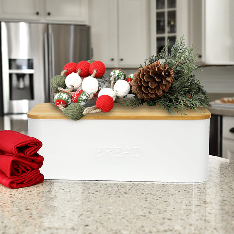 OUTSHINE Bamboo lid doubles as a cutting surface for slicing.