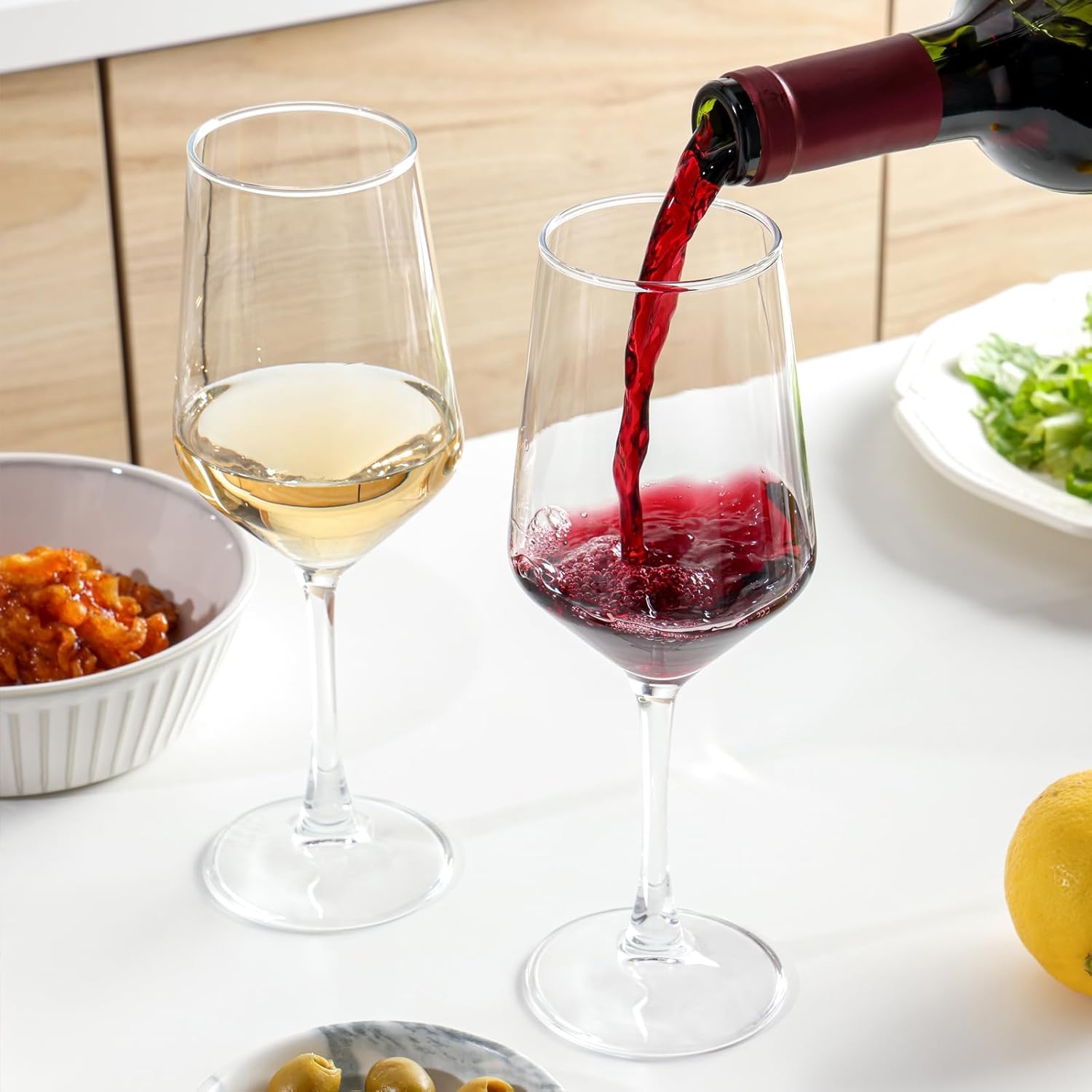 OUWO versatile stemware fits casual dinners, parties, or weddings with effortless style