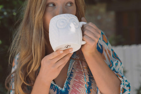 Owl Aisle mug close-up of the large comfortable handle for easy sipping