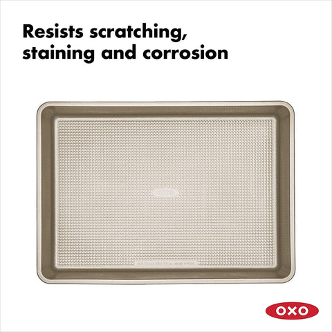 OXO GG Pan square rolled edges close-up for secure grip and simple handling