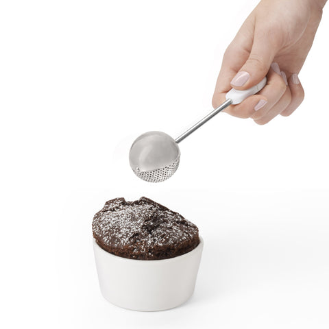 OXO Good Grips Baker’s Dusting Wand sprinkles cinnamon on pastries