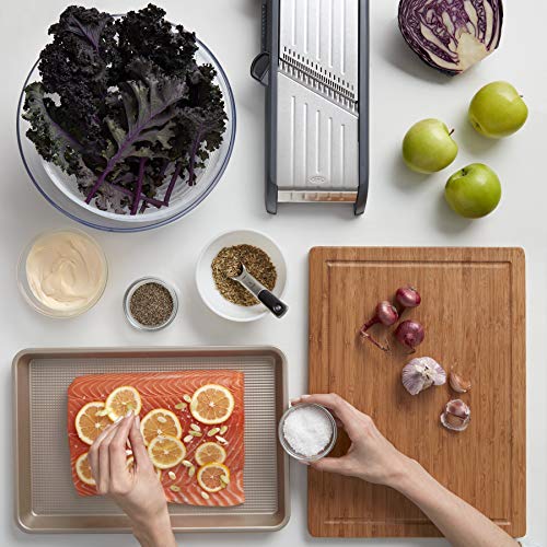 OXO Good Grips Chef's Mandoline 2.0 versatile 21 cuts for flexible prep