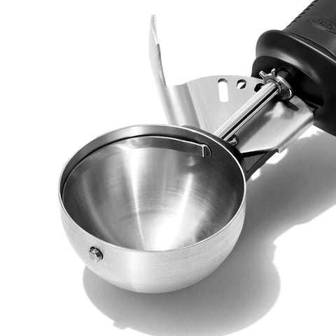 Rounded scoop shape ready for even portions and smooth release.