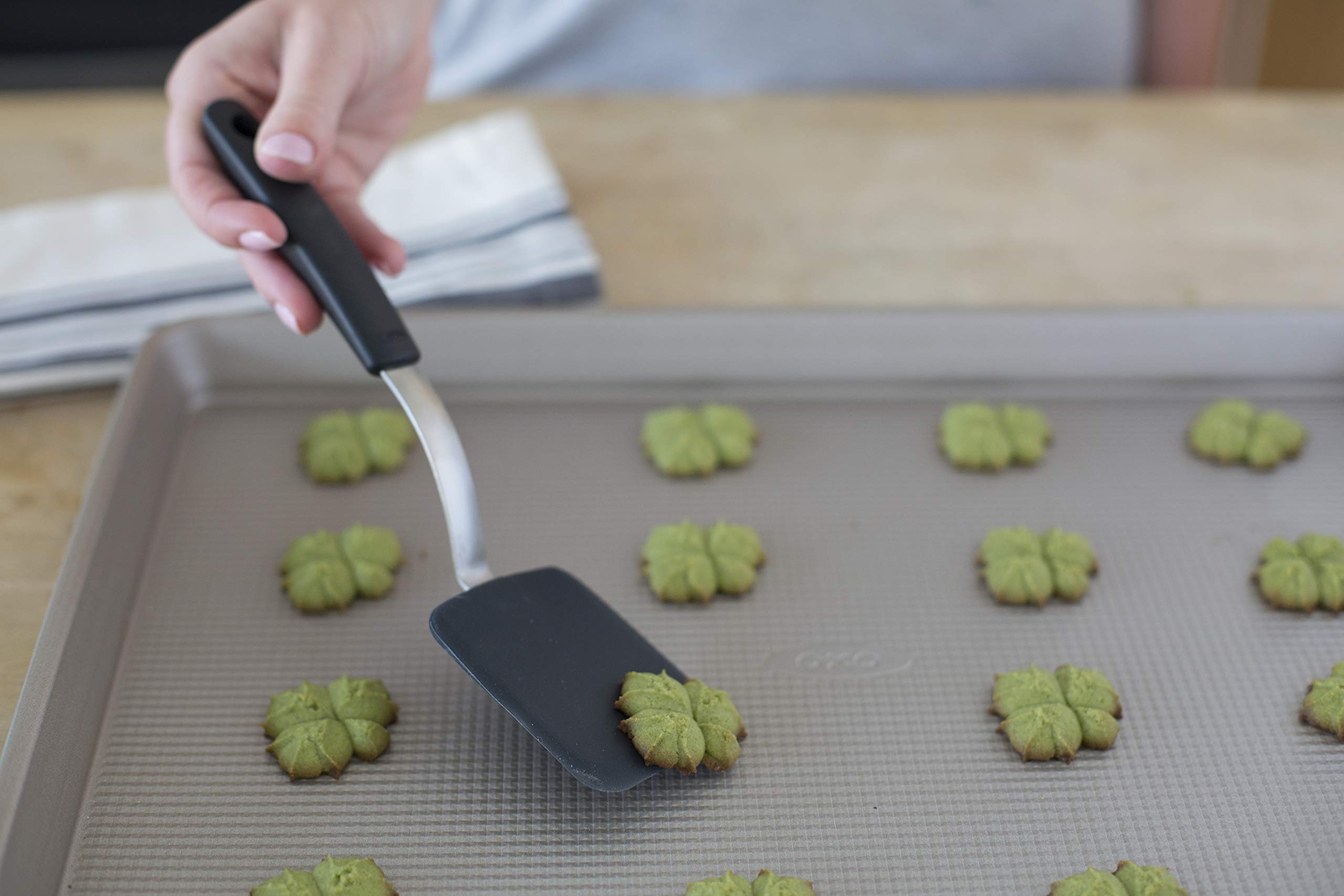 OXO Good Grips cookie spatula lifting cookies from sheet