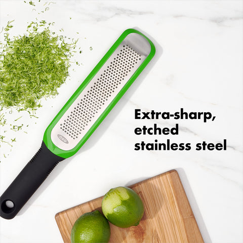 Blade cover protects blades and keeps the tool safe between uses.