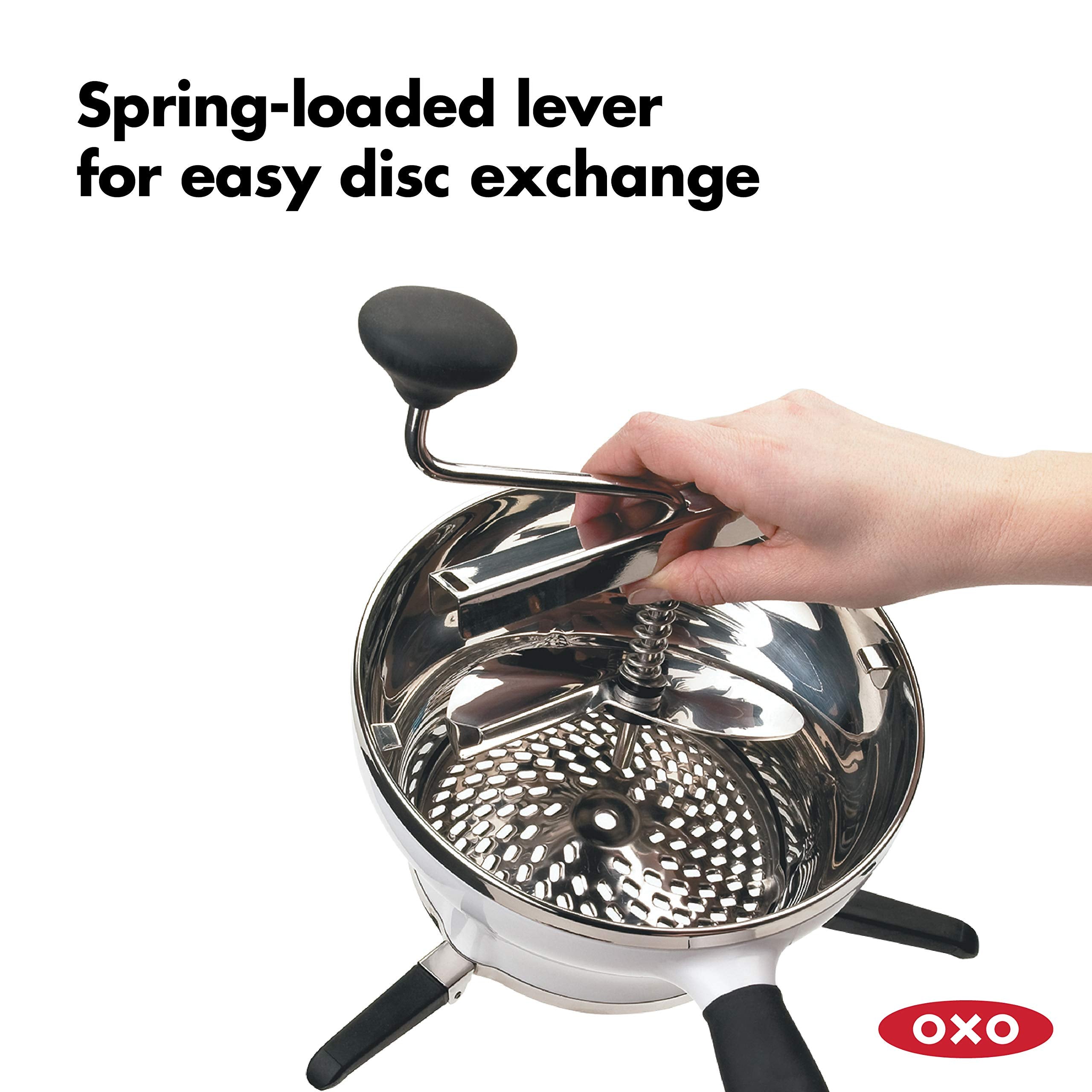 Dishwasher-safe parts simplify cleanup after cooking