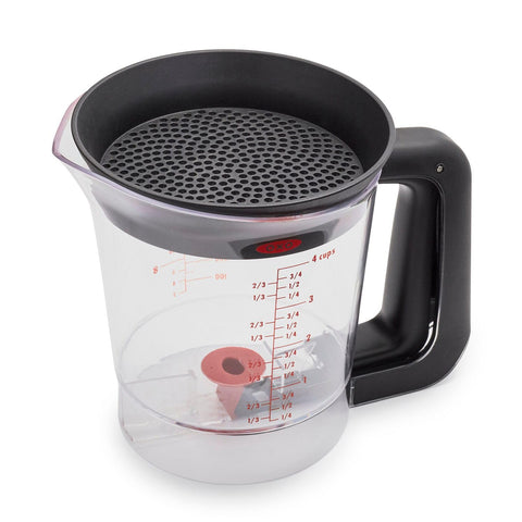 OXO Good Grips Good Gravy Fat Separator, top view, shows clear capacity and strainer
