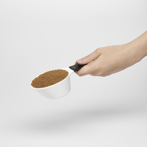 Non-slip handles help prevent spills during everyday kitchen tasks.