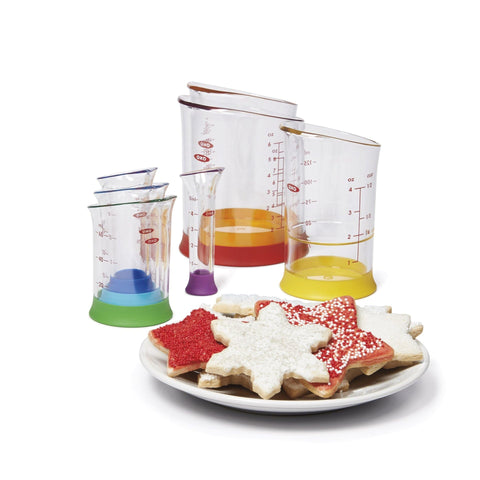 OXO Good Grips 1tbsp beaker for quick, accurate measurements.