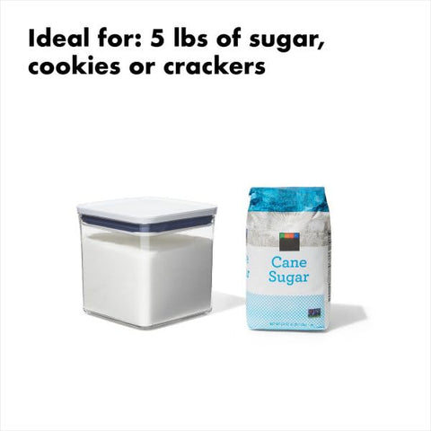 Curved corners on the POP container ease smooth dispensing.