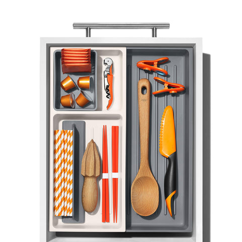 Removable dividers and cup simplify thorough cleaning after daily use.