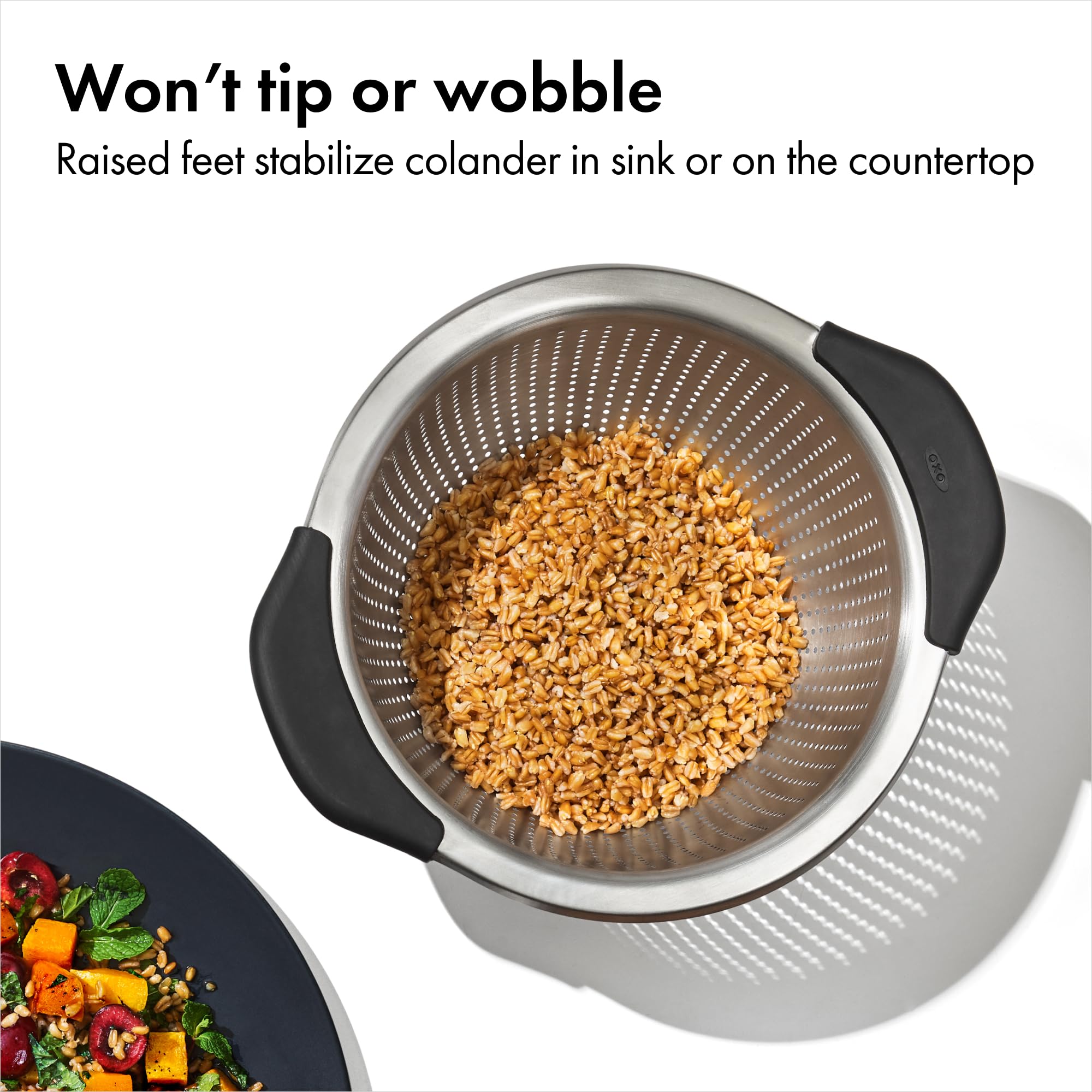 OXO Good Grips colander's three raised feet for stability during rinsing