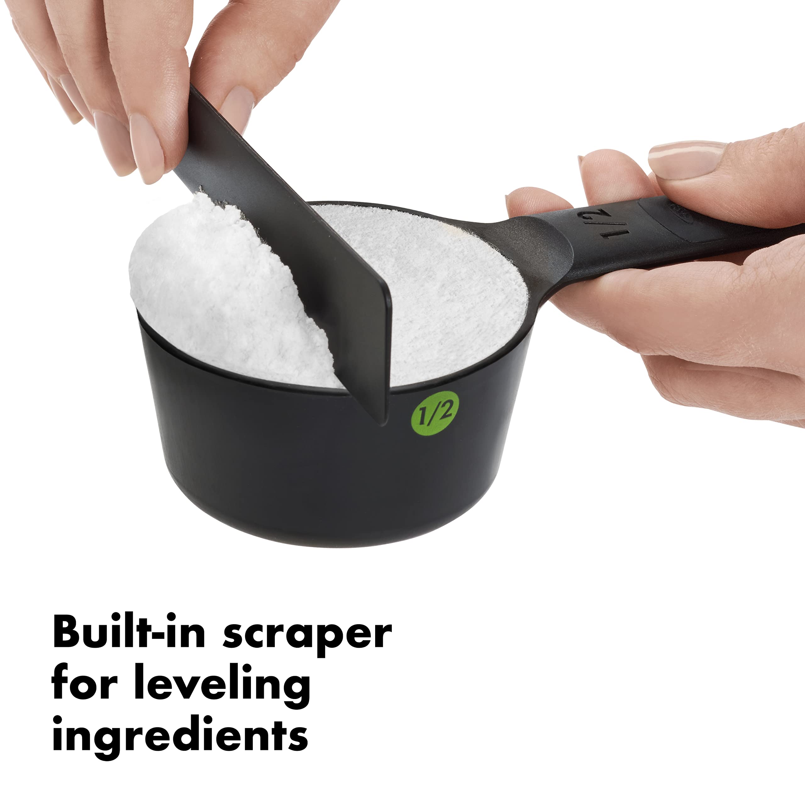Integrated hanging hook helps store the cups neatly.