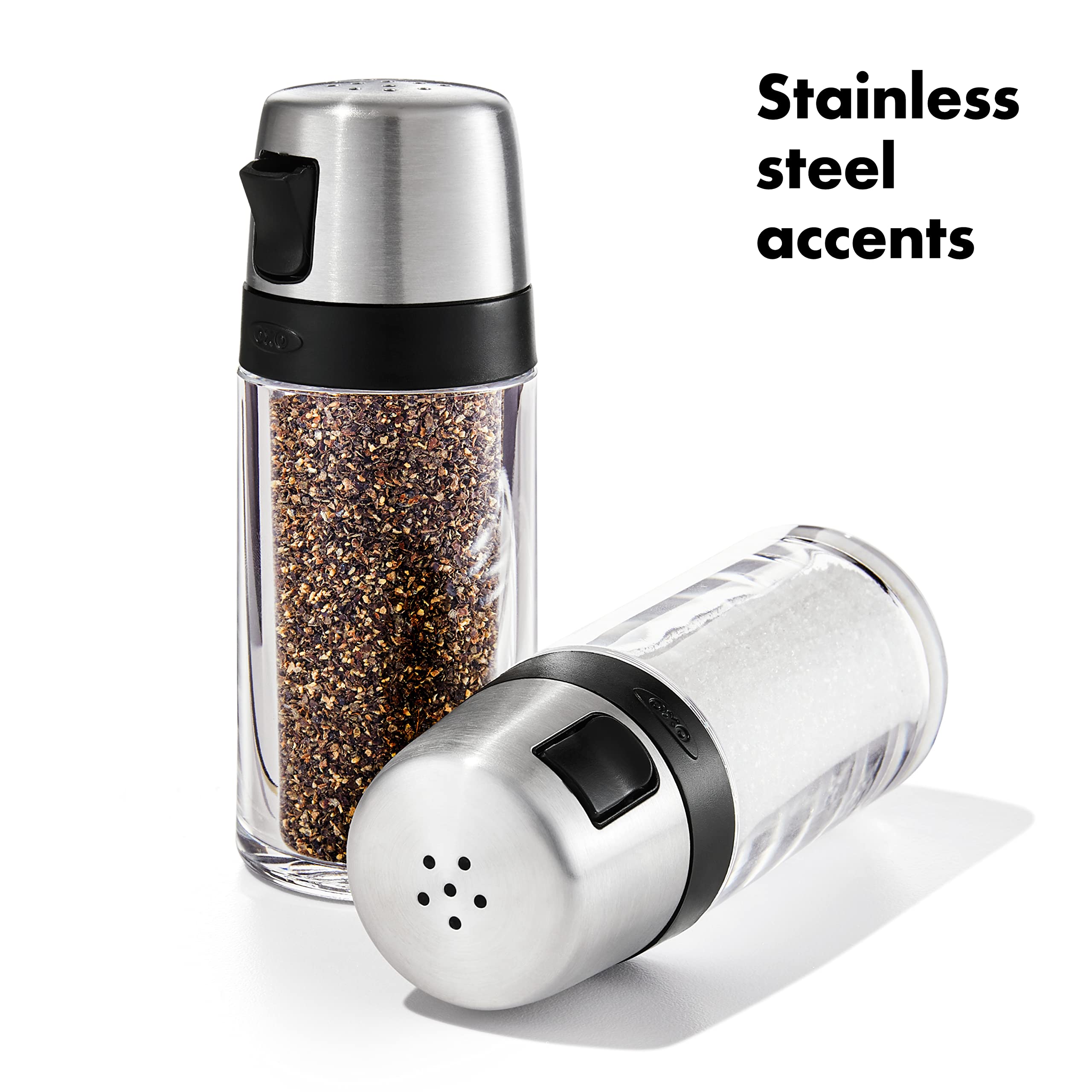 OXO side pour spout for neat cooking pours.