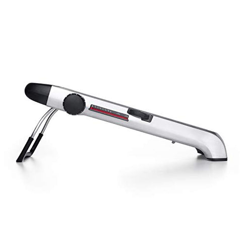 OXO SteeL Chef's Mandoline 2.0 large food holder protects fingers during prep.