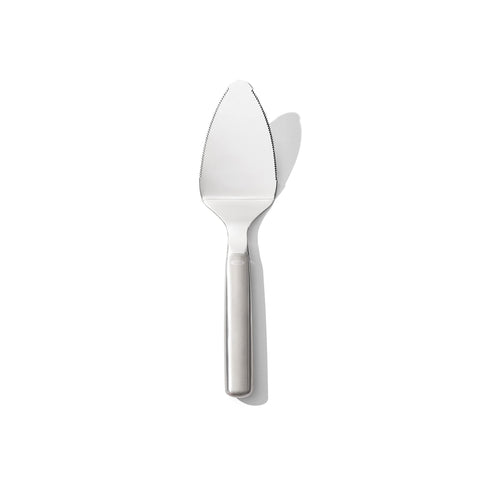 OXO Steel Pie Server with dual-serrated edges for left and right-handed slicing