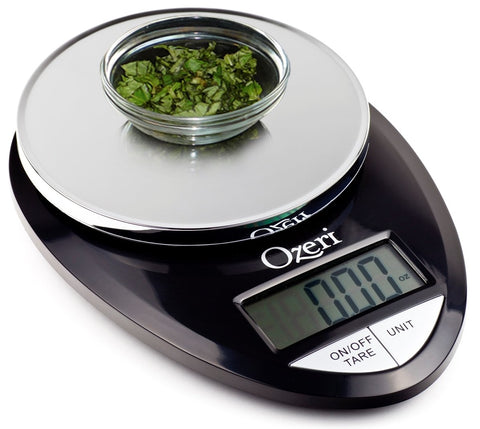 Ozeri Pro scale oversized buttons offer tactile, quick operation for busy cooks.