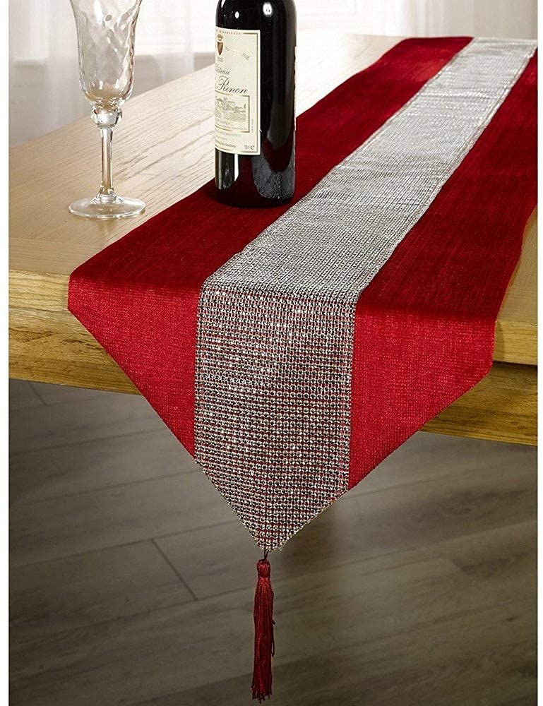OZXCHIXU diamante strip table runner adds subtle sparkle to your table.
