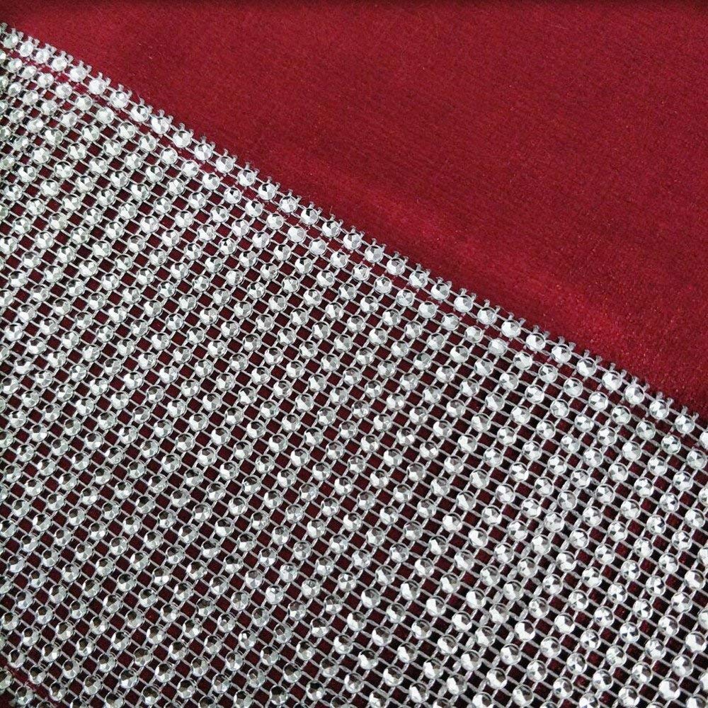 OZXCHIXU size 185cm x 32cm table runner fits elongated tables.