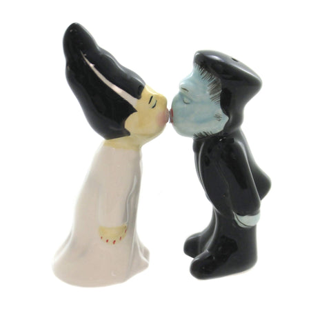 Pacific Giftware zombies bride magnetic salt pepper shakers add playful Halloween table decor.