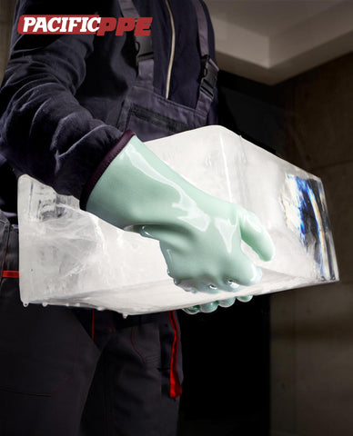 PACIFIC PPE gloves use food-grade silicone to prevent fibers sticking to food.