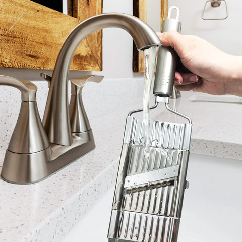 Paddsun with hanging hole for space-saving storage.