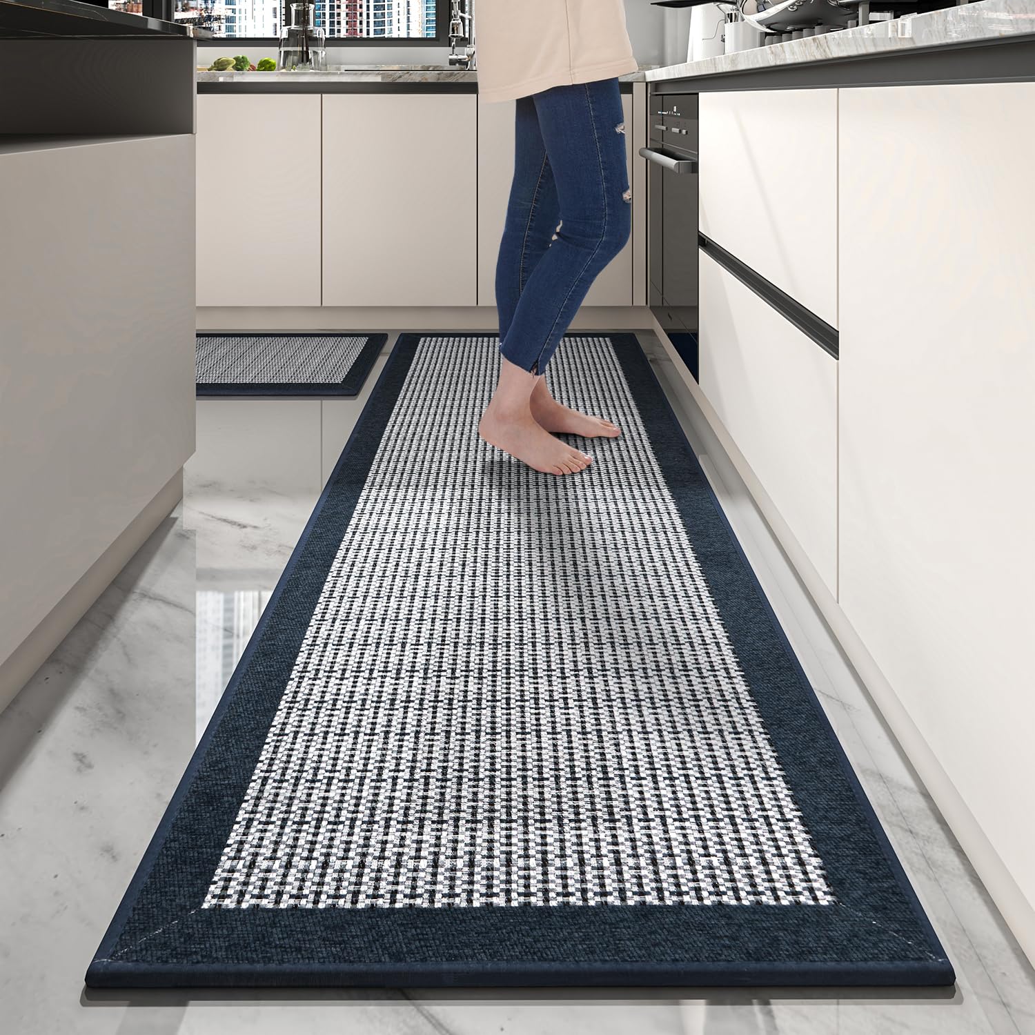 PADOOR 2.5x6 blue runner rug offers warmth and safe footing.