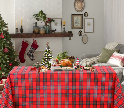 Close-up of edge stitching on PakiInno buffalo plaid tablecloth shows durable finish