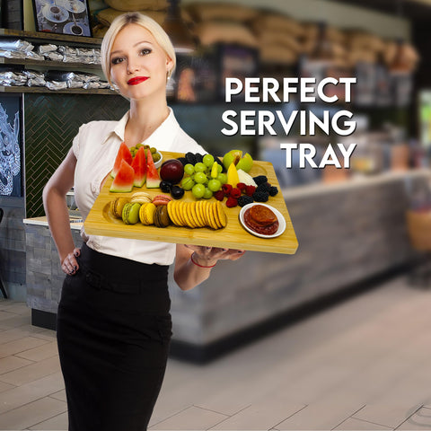 PandPal stainless steel knives and forks included for complete serving and cutting
