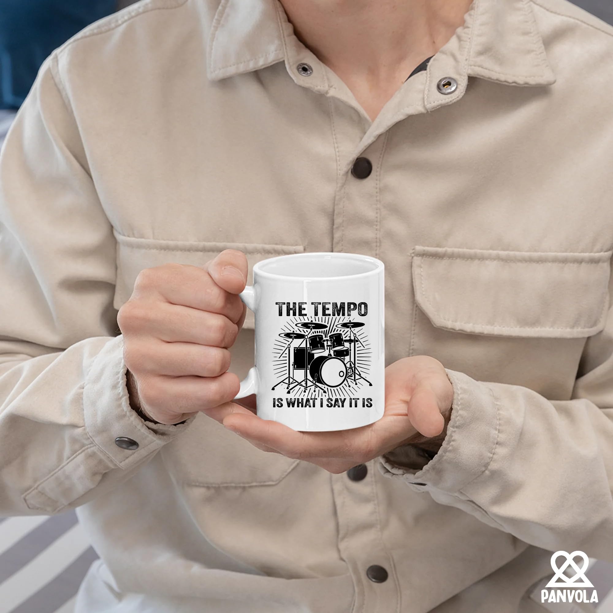 Panvola tempo mug close-up reveals glossy ceramic detail