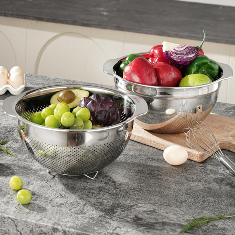 Paoli 5QT multipurpose colander supports straining and light mixing tasks.