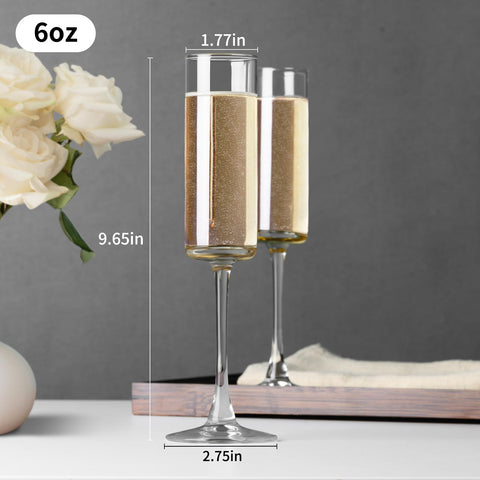 PARACITY crystal-brilliance glasses for crystal-clear sparkle during toasts.