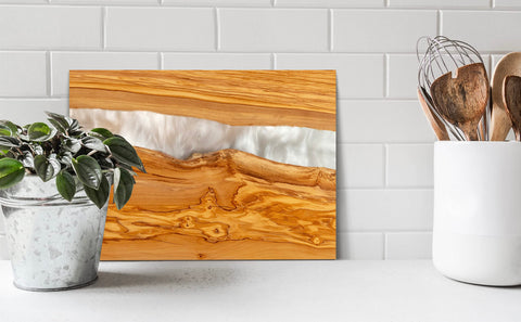 Parkway Home gift-ready charcuterie set ideal for holidays and housewarmings.