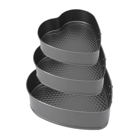 Parthan 20cm heart-shaped springform pan for easy release and even baking.