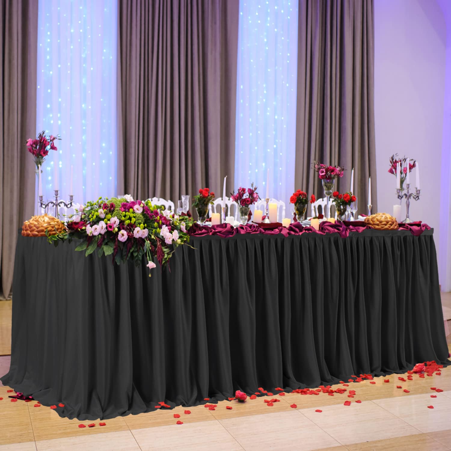 PARTISKY wrinkle-resistant polyester fabric maintains a neat surface.