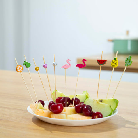PARTYHIPPO meatball-skewer picks are sturdy for catering and home entertaining.