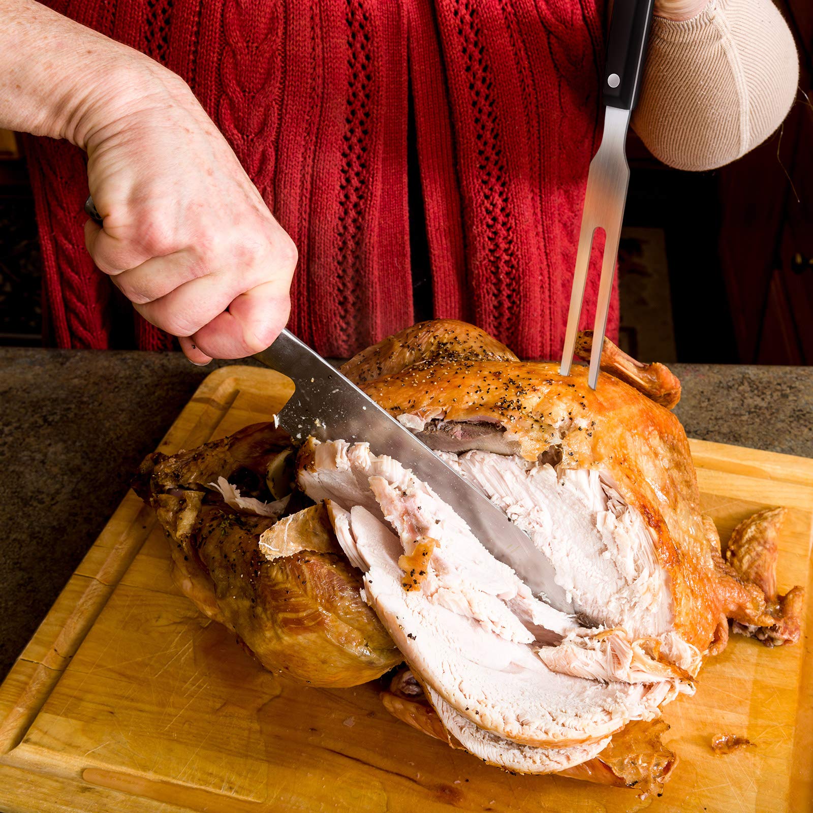 Patelai carving forks with turkey on board deliver clean, confident carving