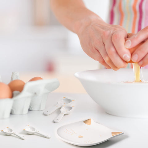 Patelai cat measuring spoons 1 tablespoon for larger ingredient scoops.