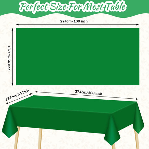 Patelai Christmas table setting idea with colorful cloth and decor