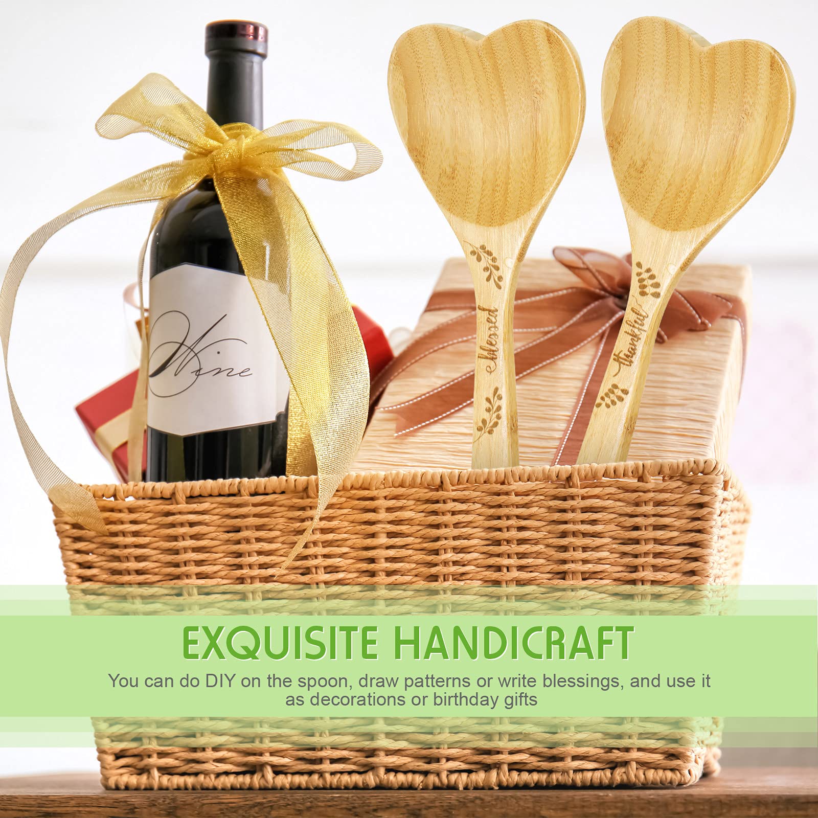 Patelai bamboo spoon is easy to clean and resistant to warping.