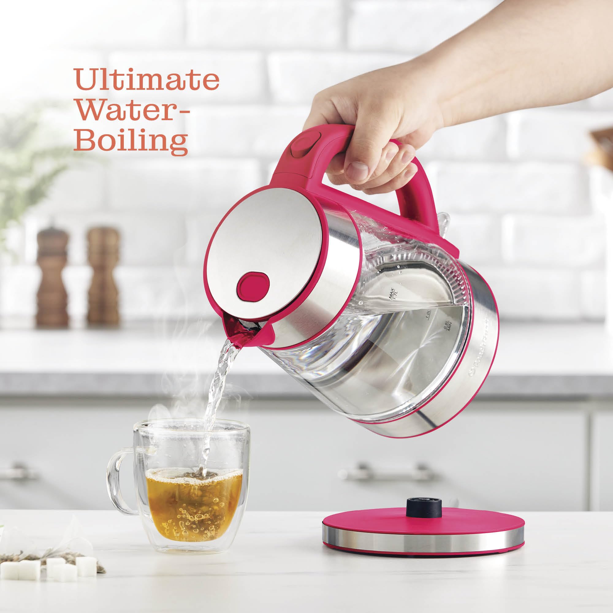 Peach Street Speed-Boil kettle LED light signals active boiling.